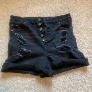 American eagle ripped jean shorts